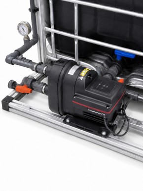 1.000 l IBC Rechtecktank<br>mit geregelter Druckerhöhung
