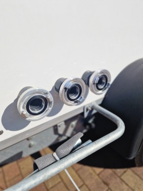 Mobile Umkehrosmoseanlage<br>2.000 l/h im Anhänger<br>Inkl. Dosieranlage